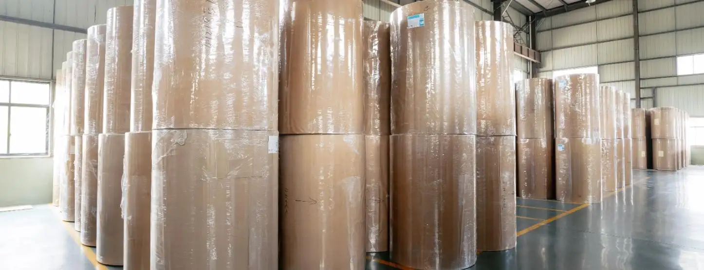 لفائف جامبو للورق الحراري بالجملة